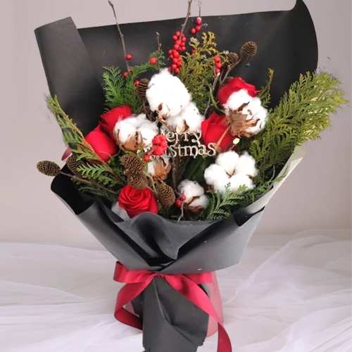- Christmas Flower Bouquet For Mom