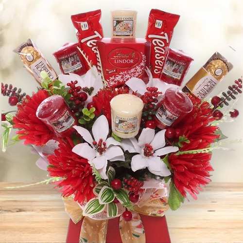 - Festive Bouquet For Christmas Celebration