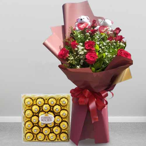 Valentine’s Rose Bouquet With Ferrero Chocolate Box
