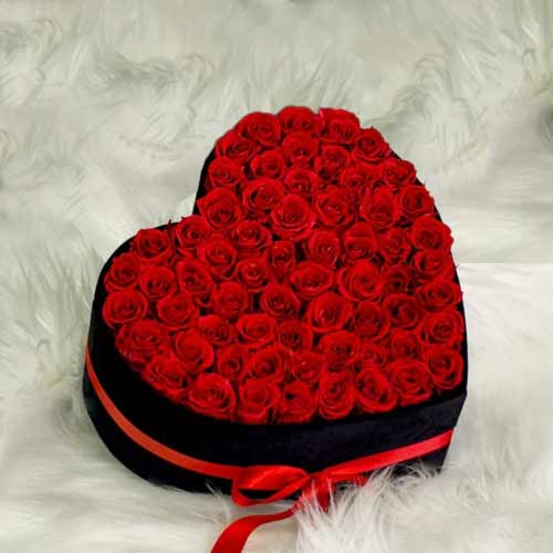 Heart Rose Box For Valentine’s Day