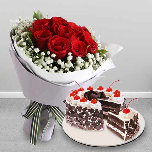 True Devotion-Rose Bouquet And Cake For Valentine’s Day